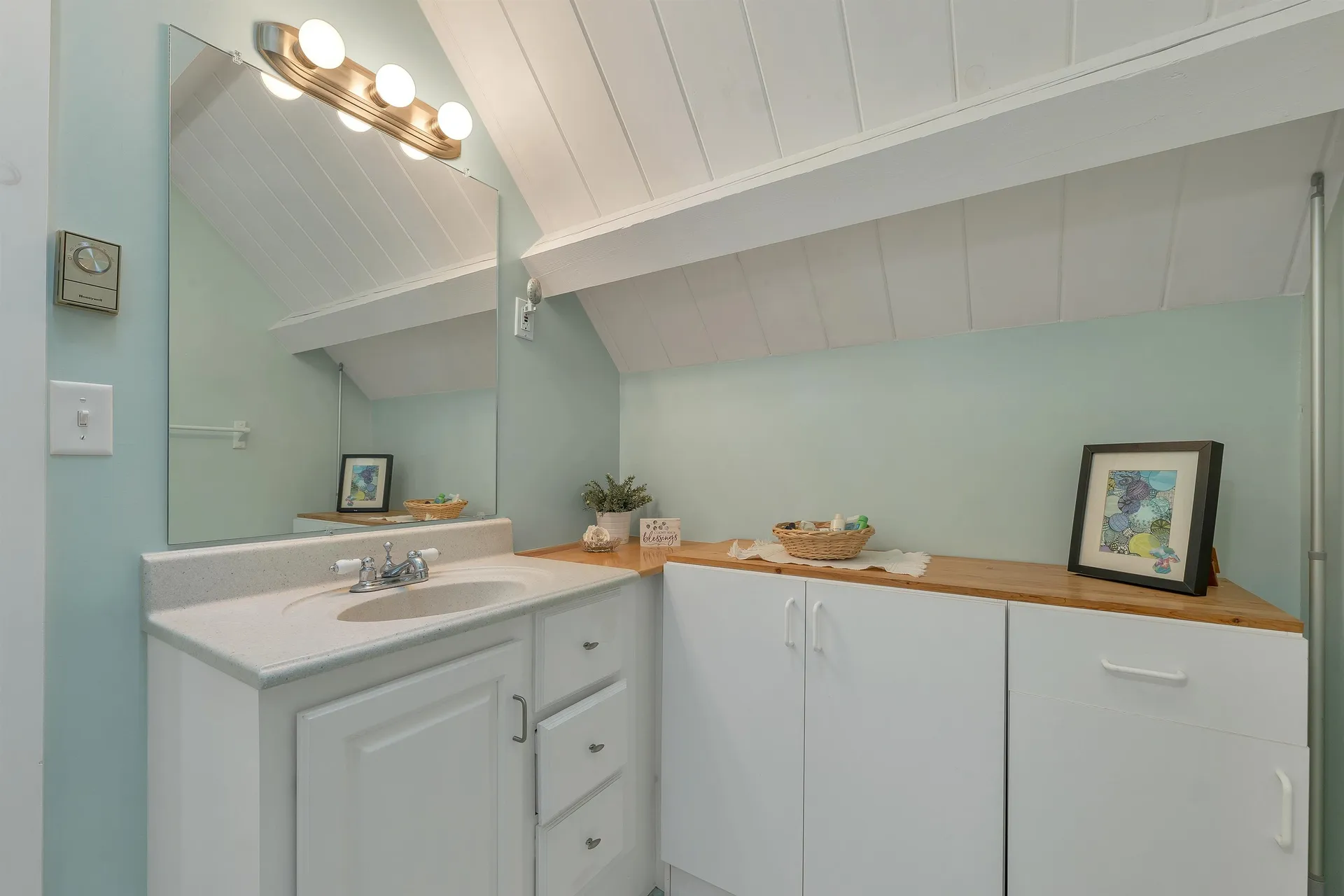17 Apple Road Sanbornton NH 03269
