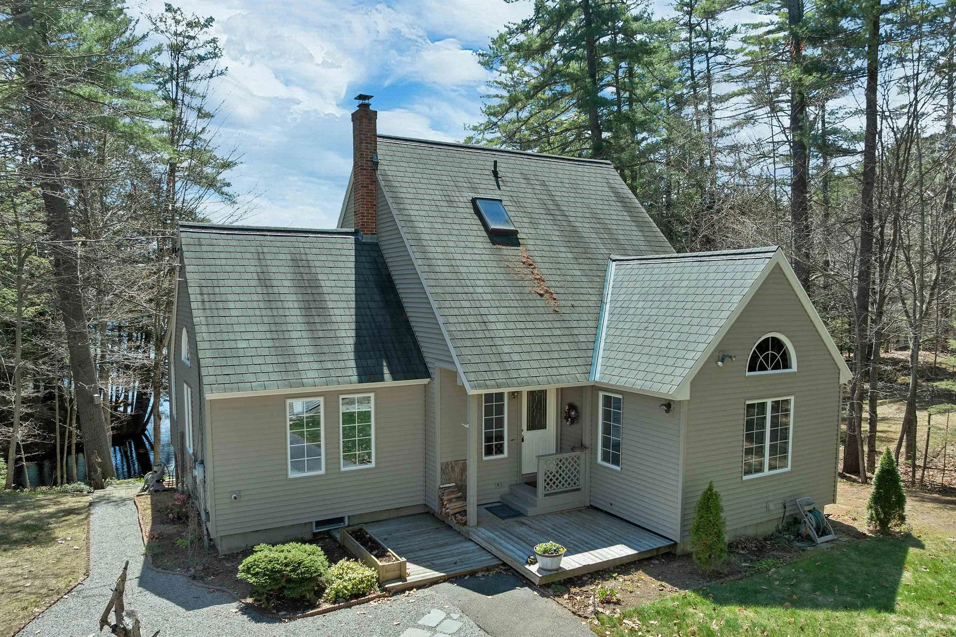 17 Apple Road Sanbornton NH 03269