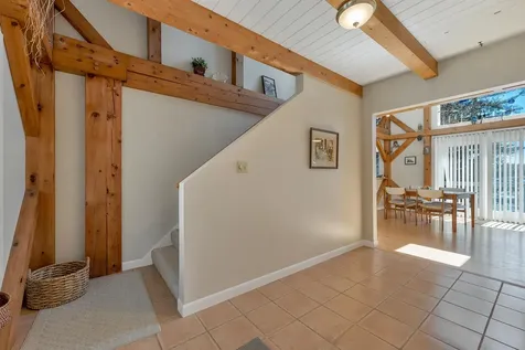 17 Apple Road Sanbornton NH 03269