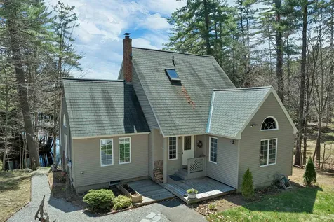 17 Apple Road Sanbornton NH 03269