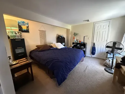16 W Shore Drive Raymond NH 03077