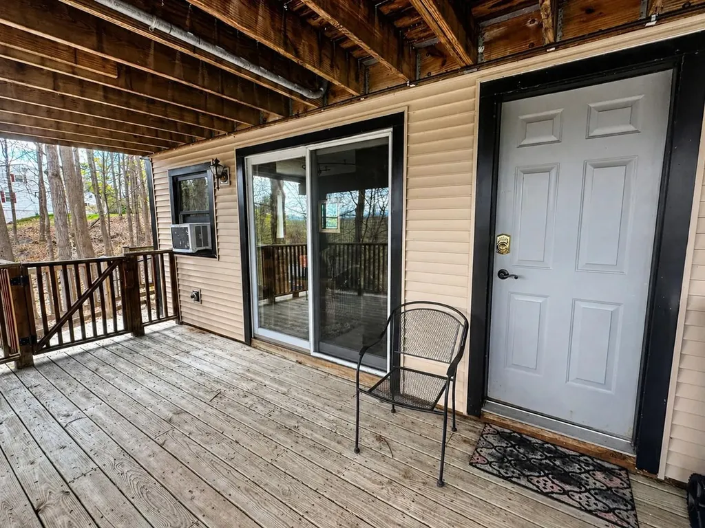 132 Rivermount Terrace Burlington VT 05401