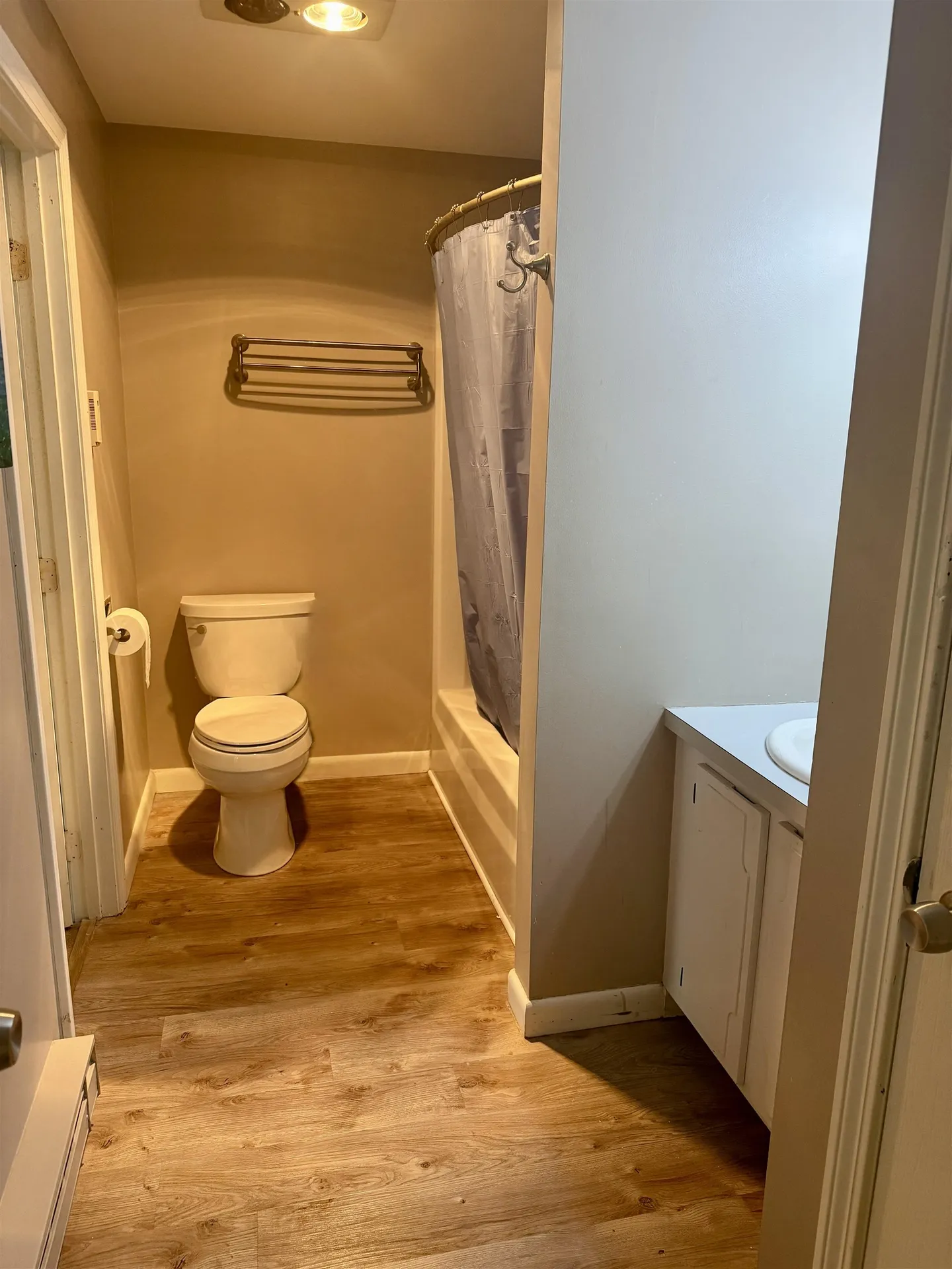 79 Oakridge Drive Londonderry NH 01844