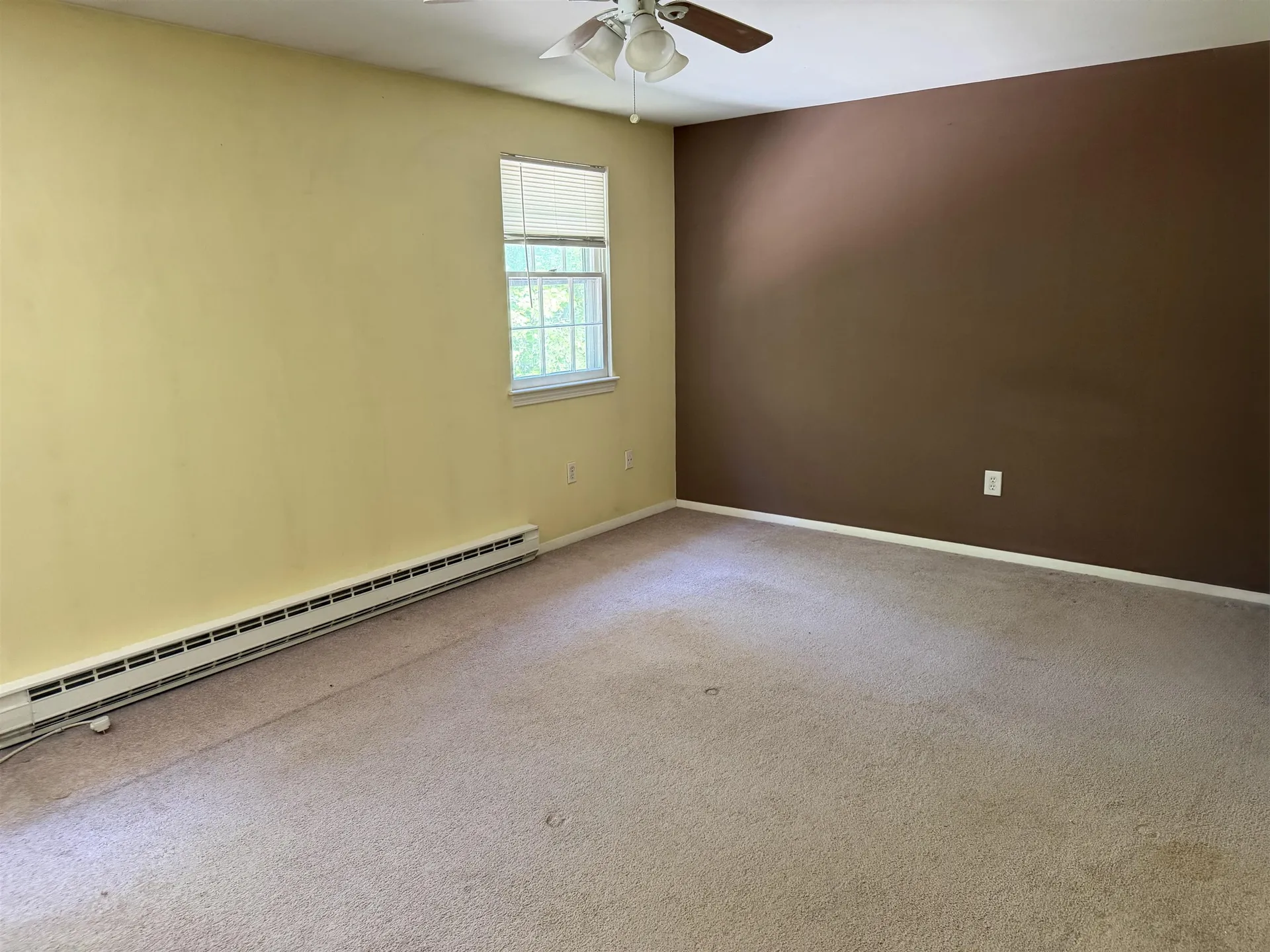 79 Oakridge Drive Londonderry NH 01844