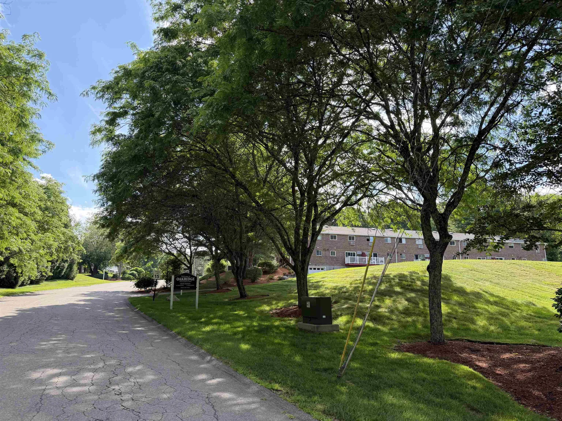 79 Oakridge Drive Londonderry NH 01844