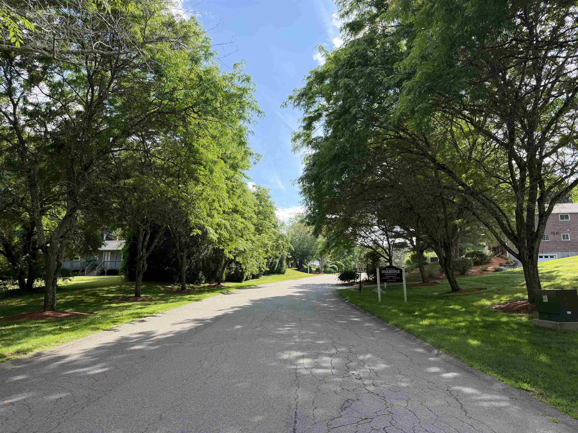 79 Oakridge Drive Londonderry NH 01844