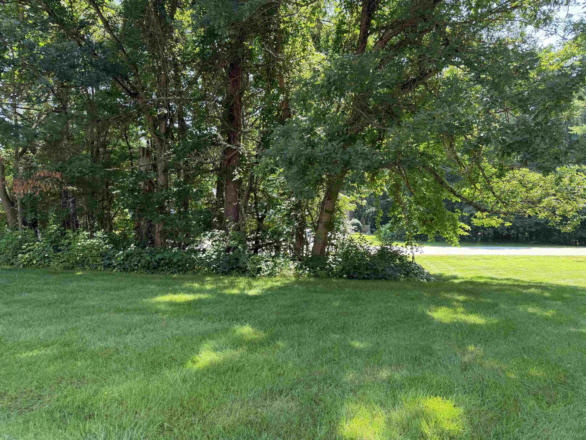 79 Oakridge Drive Londonderry NH 01844