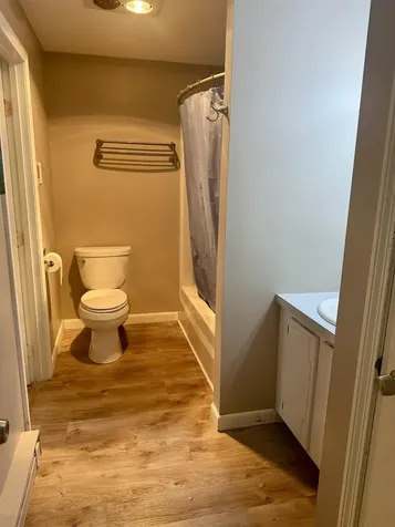 79 Oakridge Drive Londonderry NH 01844
