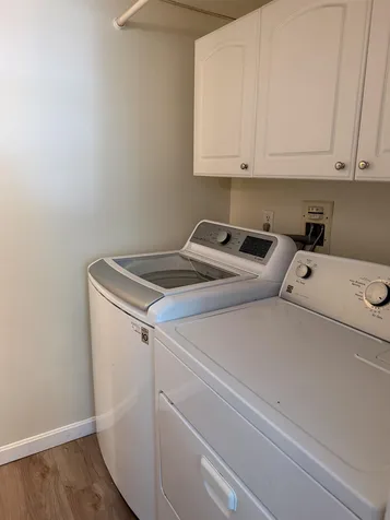79 Oakridge Drive Londonderry NH 01844