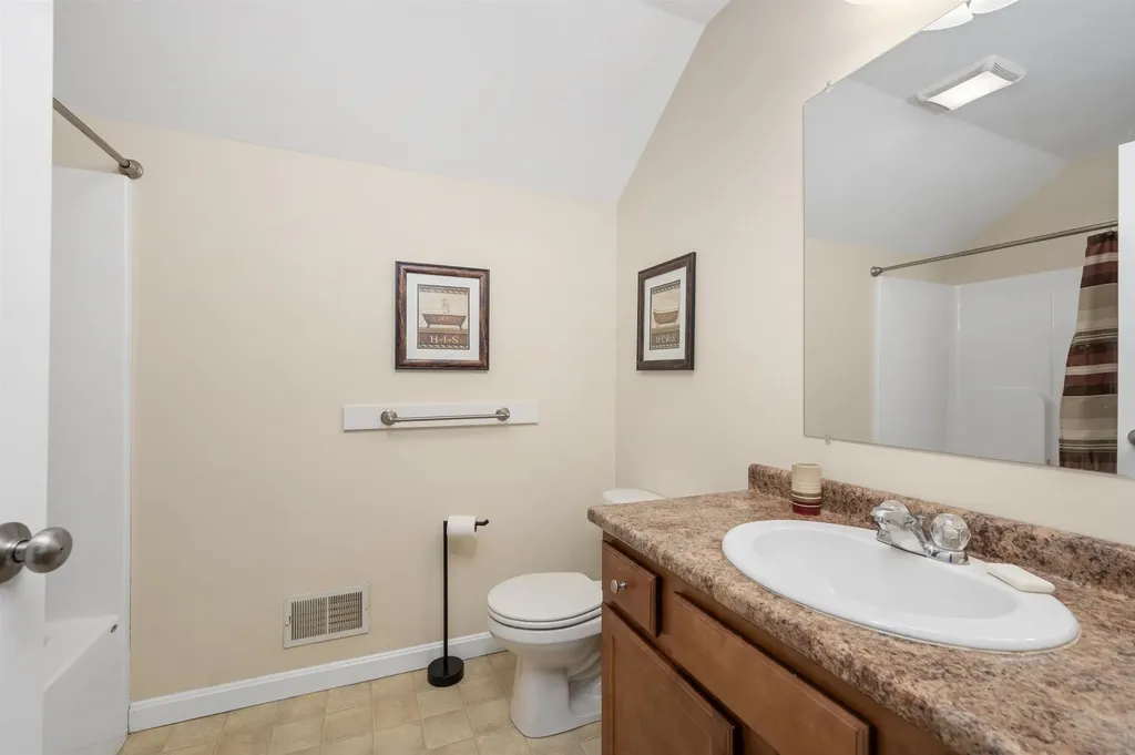 8 Port Way Laconia NH 03246