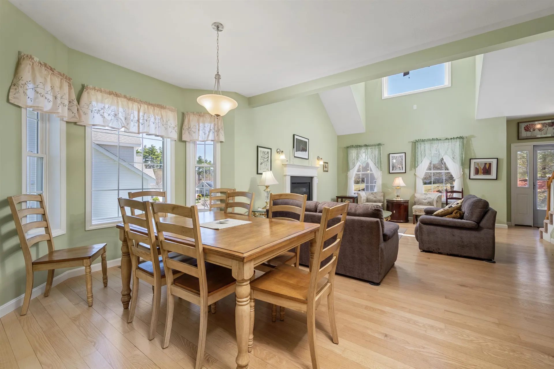 8 Port Way Laconia NH 03246