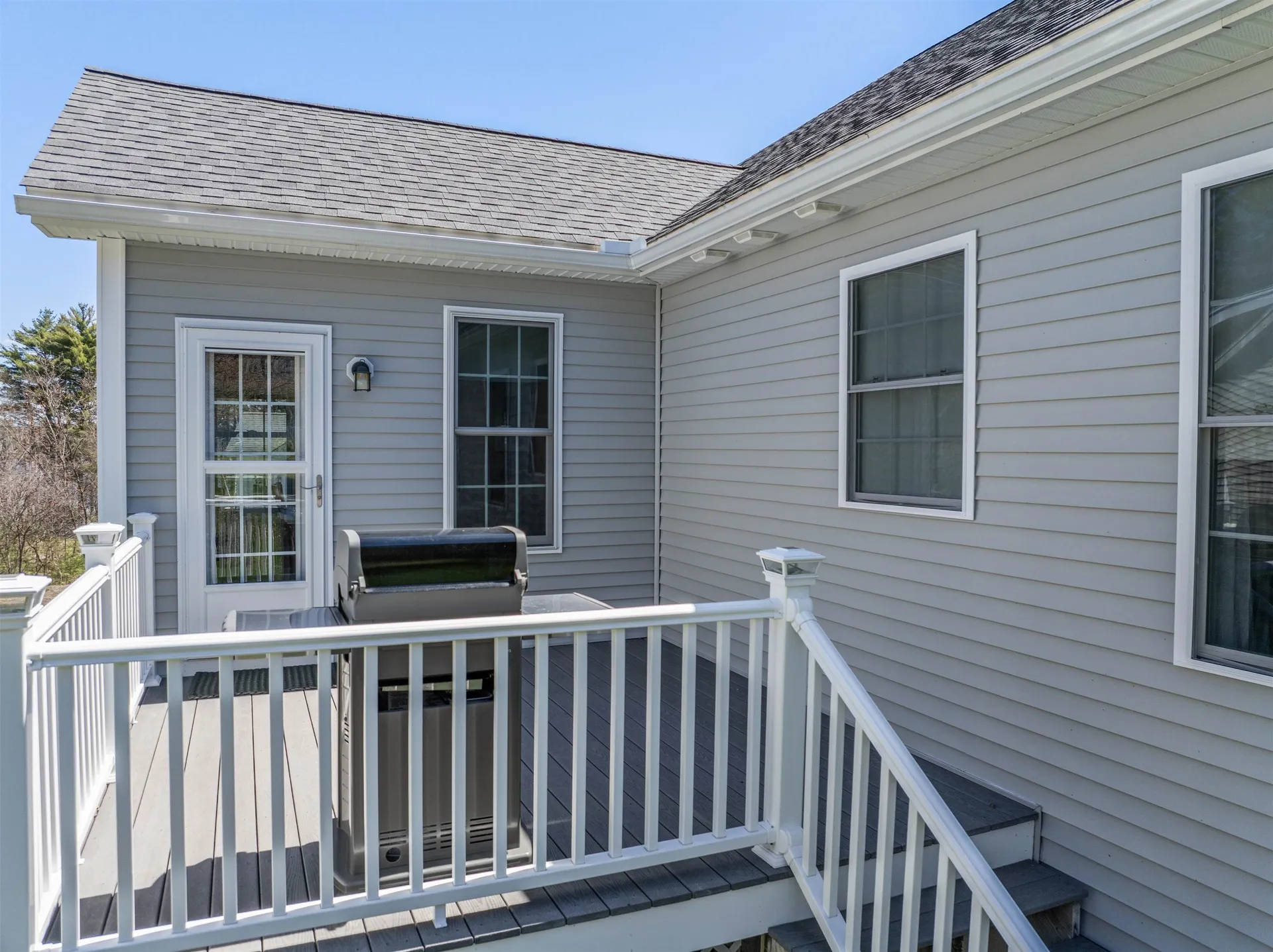 8 Port Way Laconia NH 03246