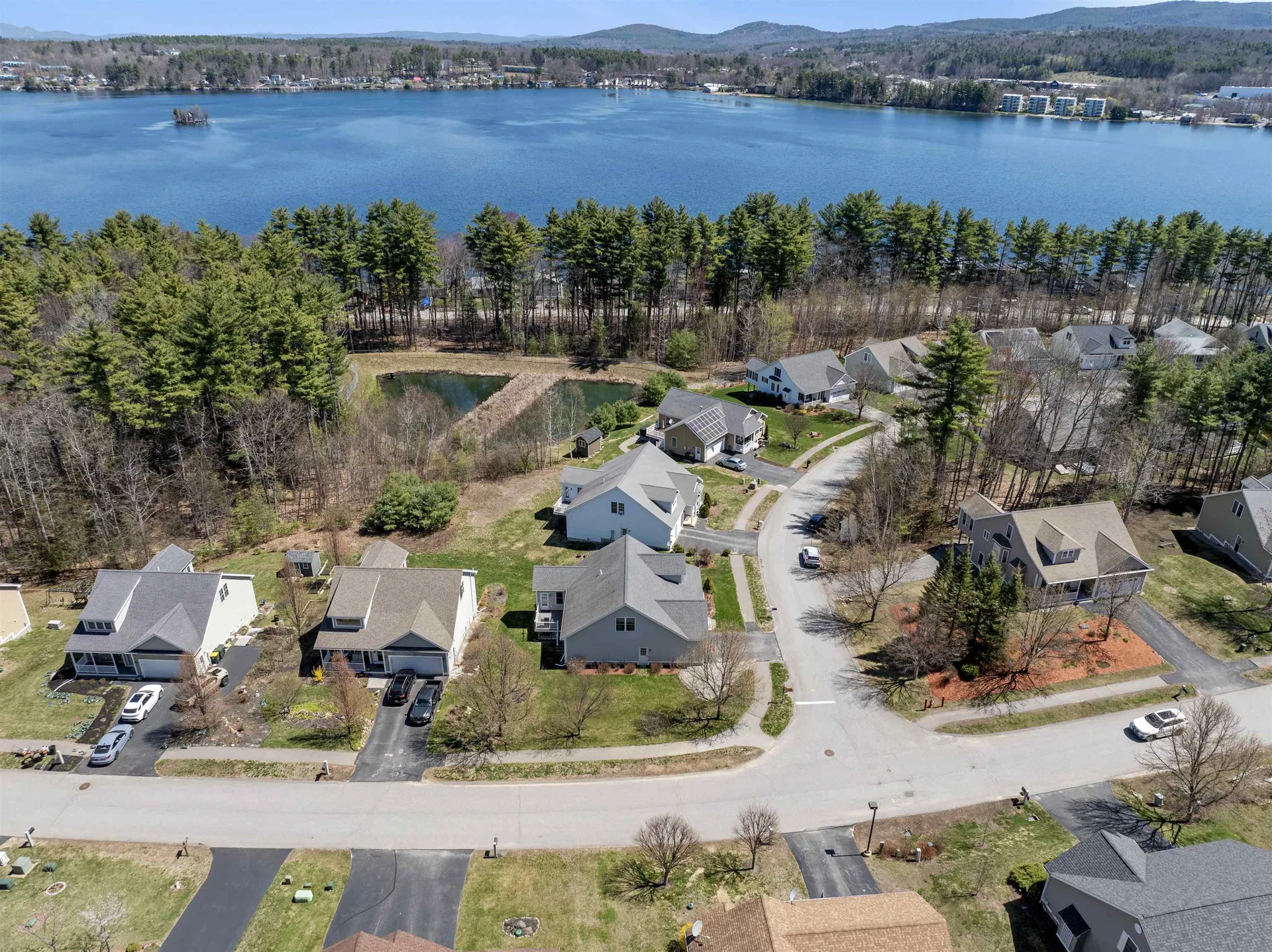 8 Port Way Laconia NH 03246