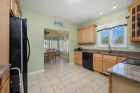 8 Port Way Laconia NH 03246