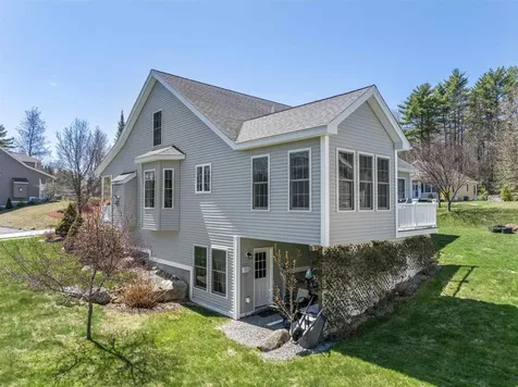 8 Port Way Laconia NH 03246