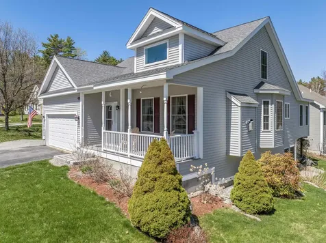 8 Port Way Laconia NH 03246