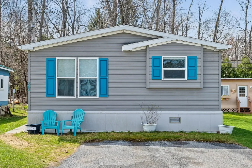 302 Penny Lane Shelburne VT 05482