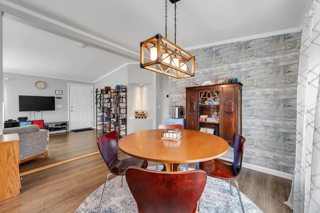 302 Penny Lane Shelburne VT 05482