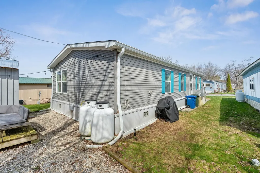 302 Penny Lane Shelburne VT 05482