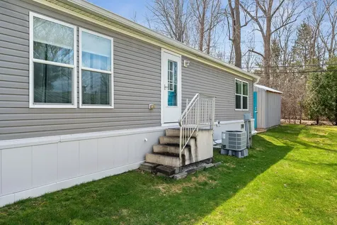 302 Penny Lane Shelburne VT 05482