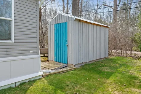 302 Penny Lane Shelburne VT 05482
