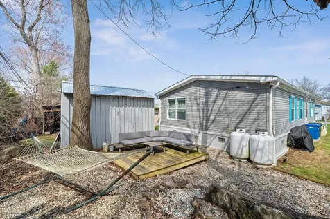 302 Penny Lane Shelburne VT 05482
