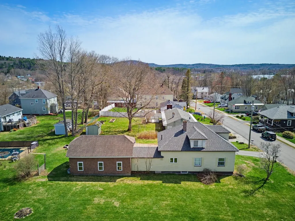 127 Belvidere Street Laconia NH 03246