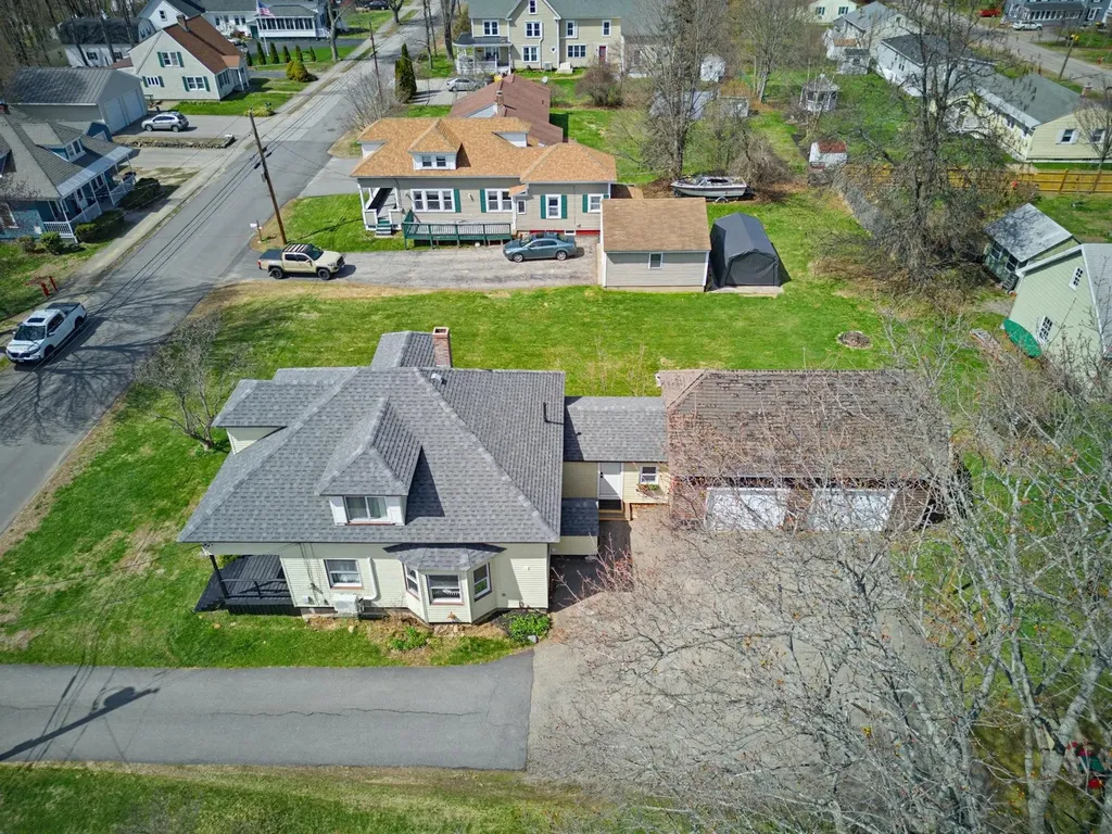 127 Belvidere Street Laconia NH 03246