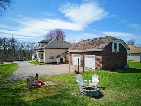 127 Belvidere Street Laconia NH 03246