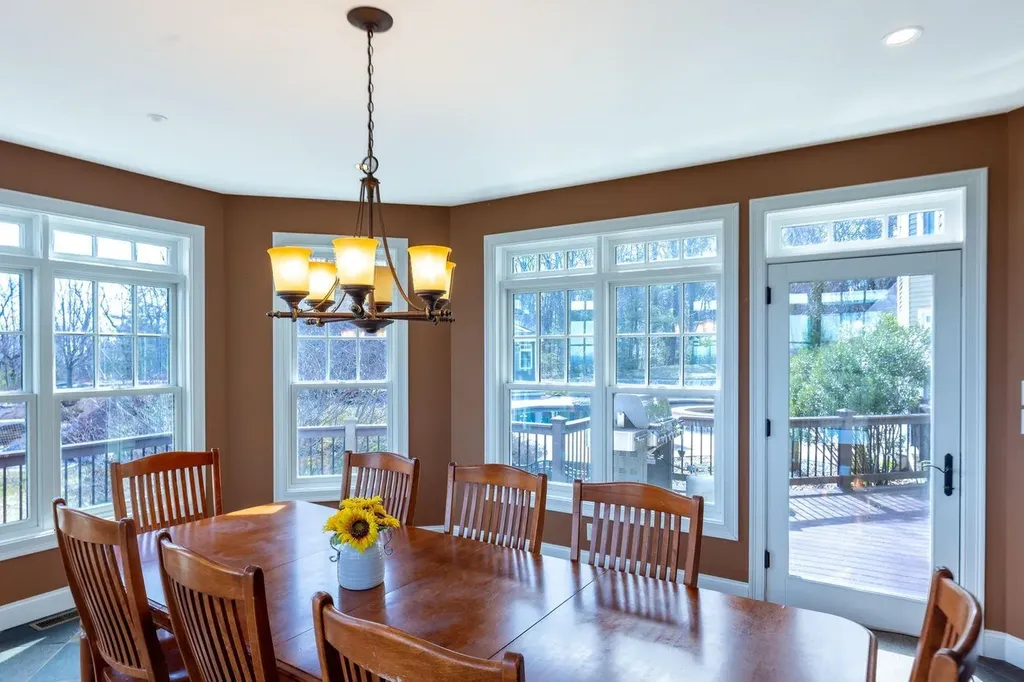 6 Crescent Drive Bow NH 03304