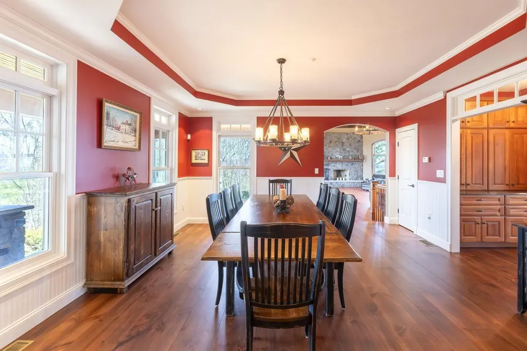 6 Crescent Drive Bow NH 03304