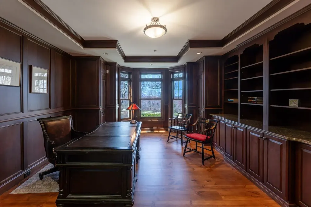 6 Crescent Drive Bow NH 03304