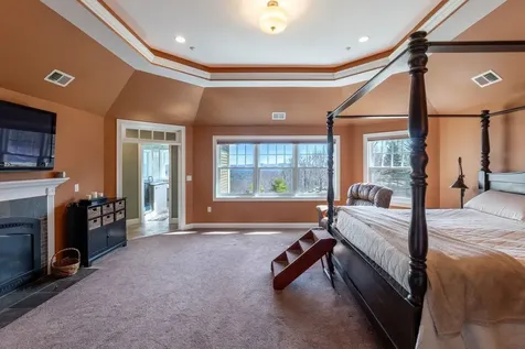 6 Crescent Drive Bow NH 03304