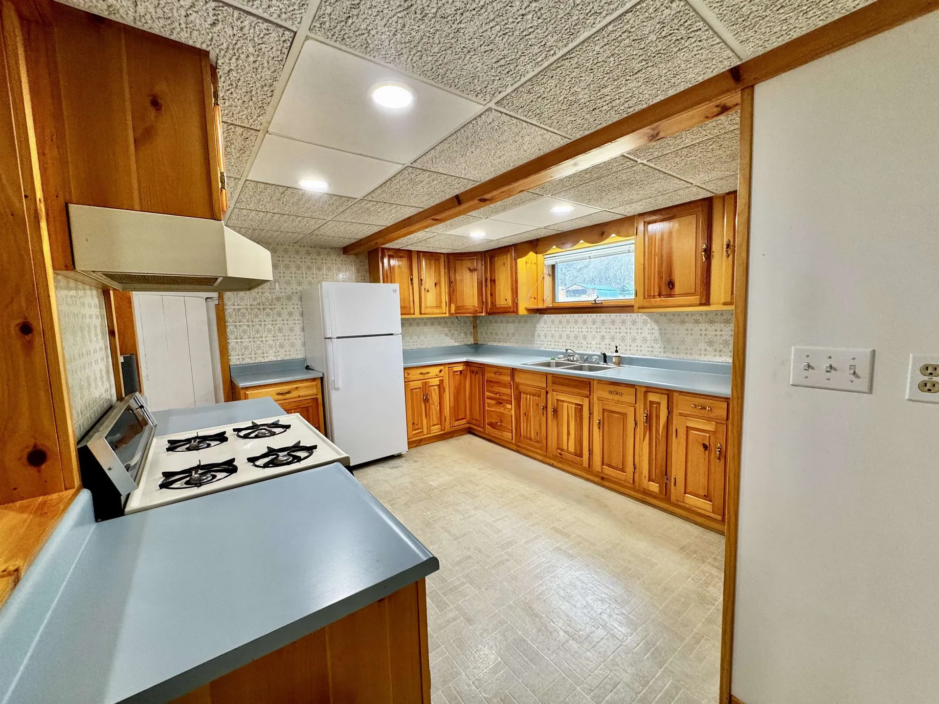 177 Vt Route 14 Sharon VT 05065-6518