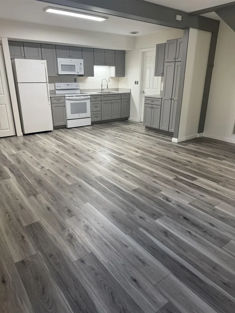 154 Mountain Road Concord NH 03301