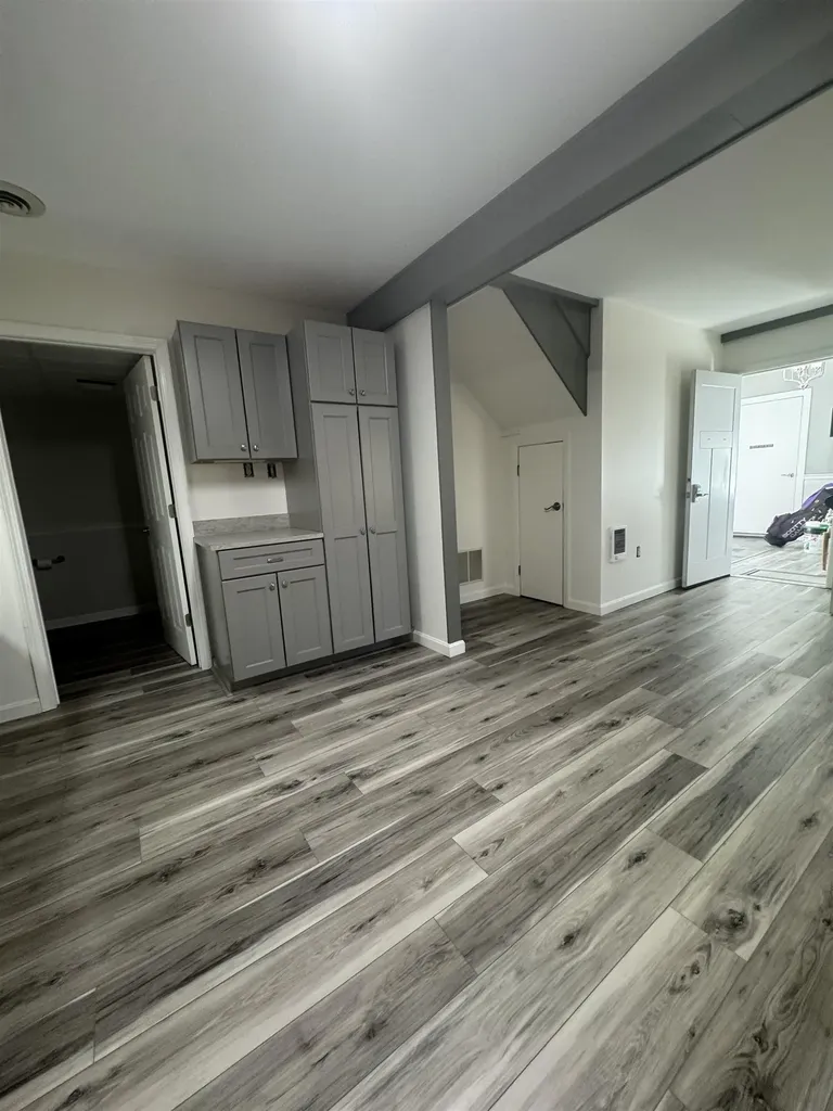 154 Mountain Road Concord NH 03301