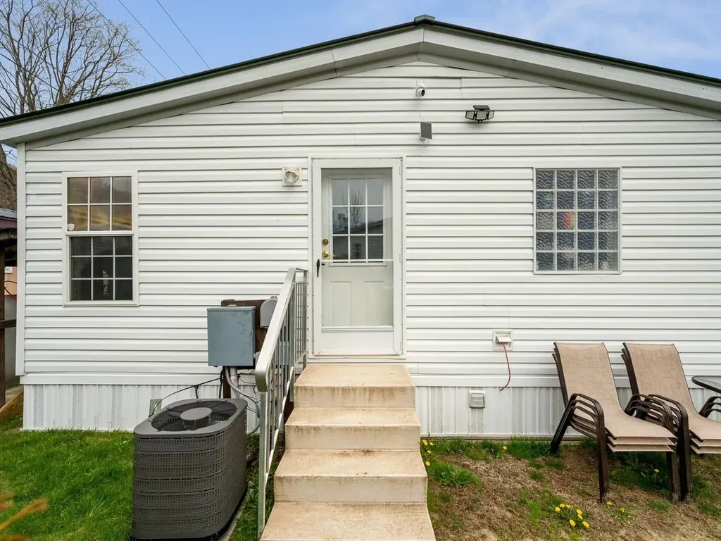 77 Ash Lane Starksboro VT 05487