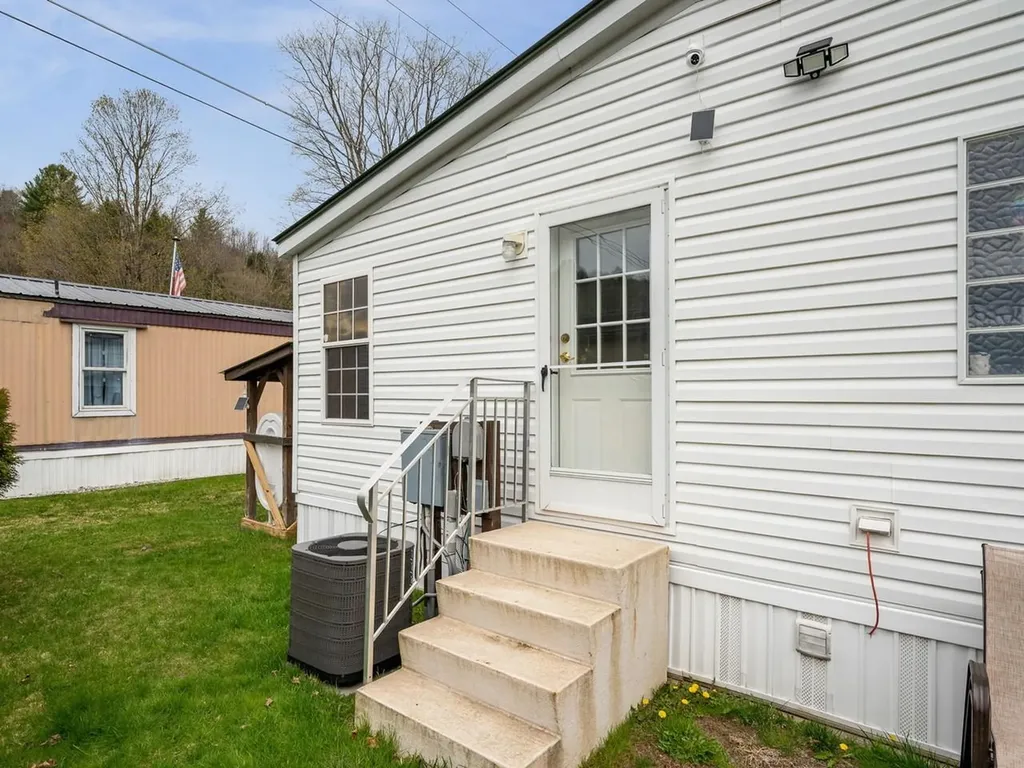 77 Ash Lane Starksboro VT 05487
