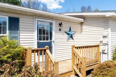 37 Magnolia Lane Belmont NH 03220