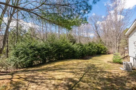 37 Magnolia Lane Belmont NH 03220