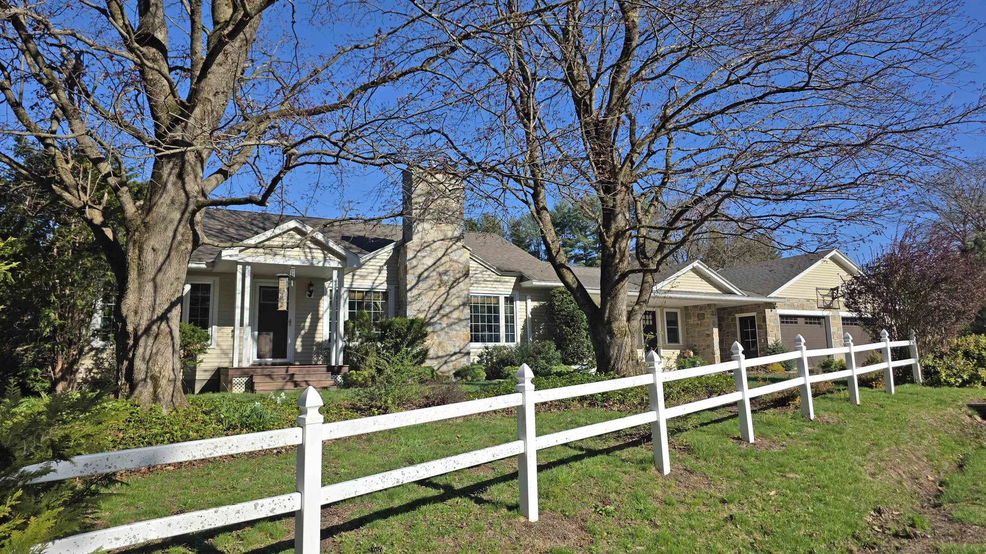171 Green Meadow Brattleboro VT 05301