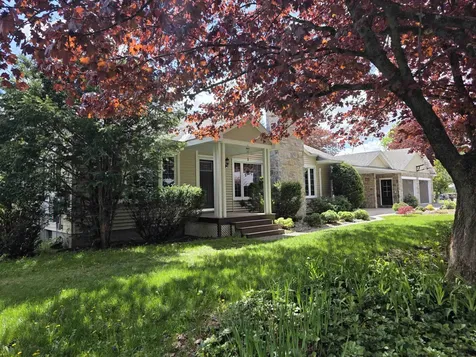 171 Green Meadow Brattleboro VT 05301