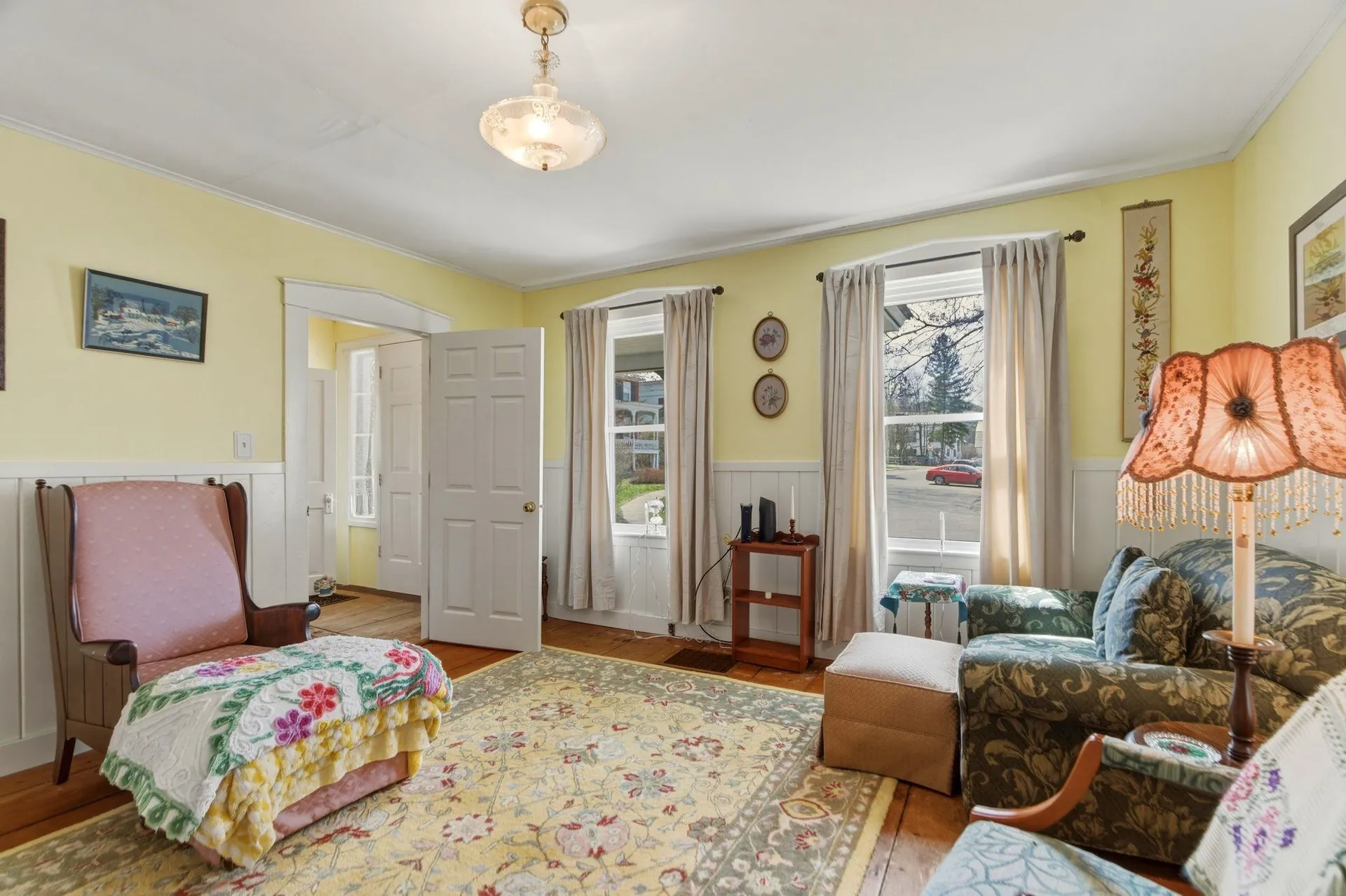 9 North Common Chelsea VT 05038