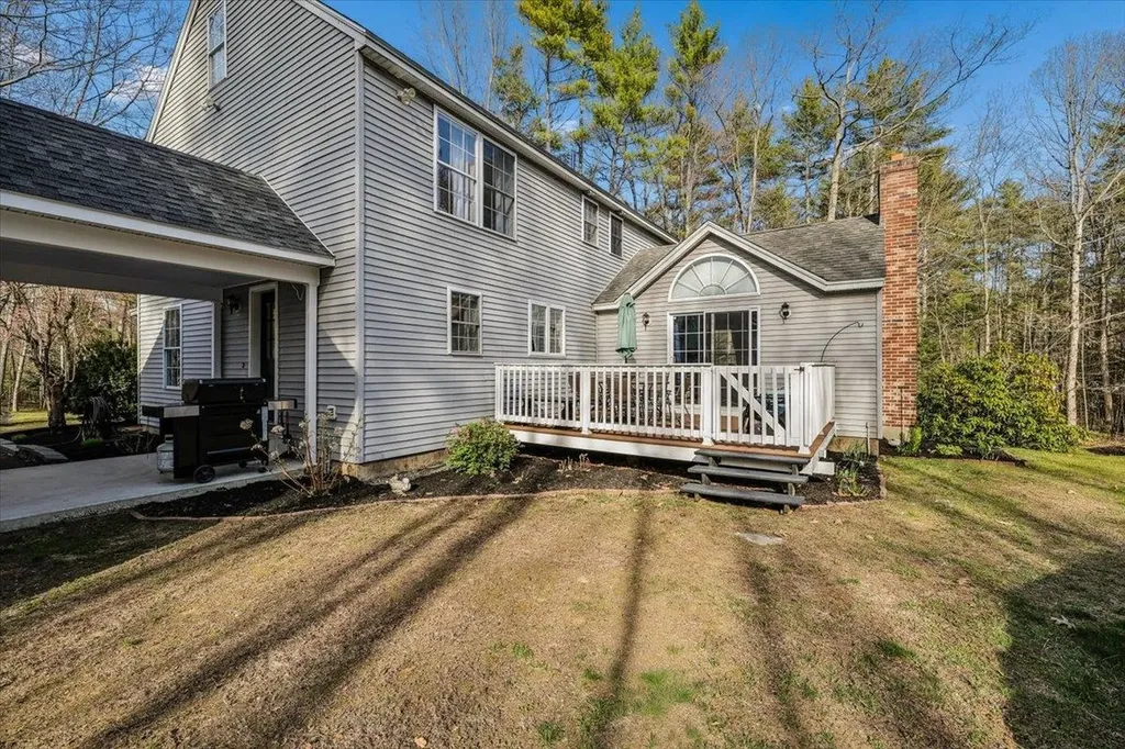 5 Whitetail Lane Chester NH 03036