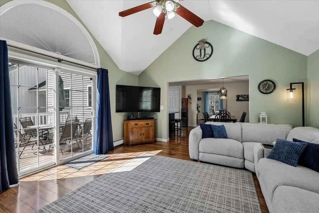 5 Whitetail Lane Chester NH 03036