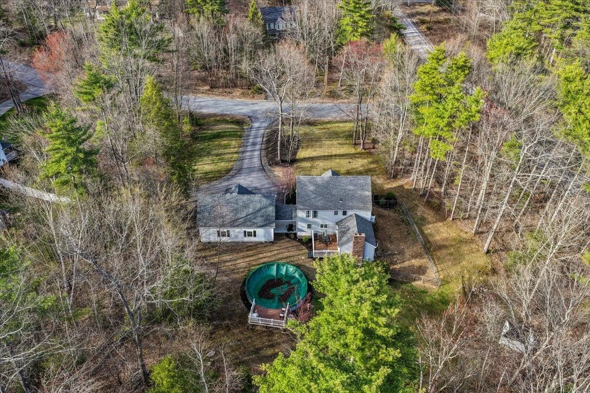 5 Whitetail Lane Chester NH 03036