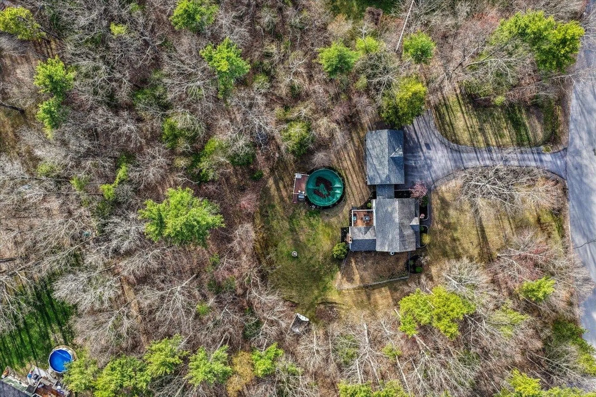 5 Whitetail Lane Chester NH 03036