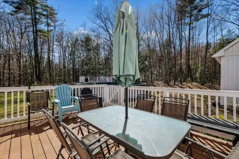 5 Whitetail Lane Chester NH 03036