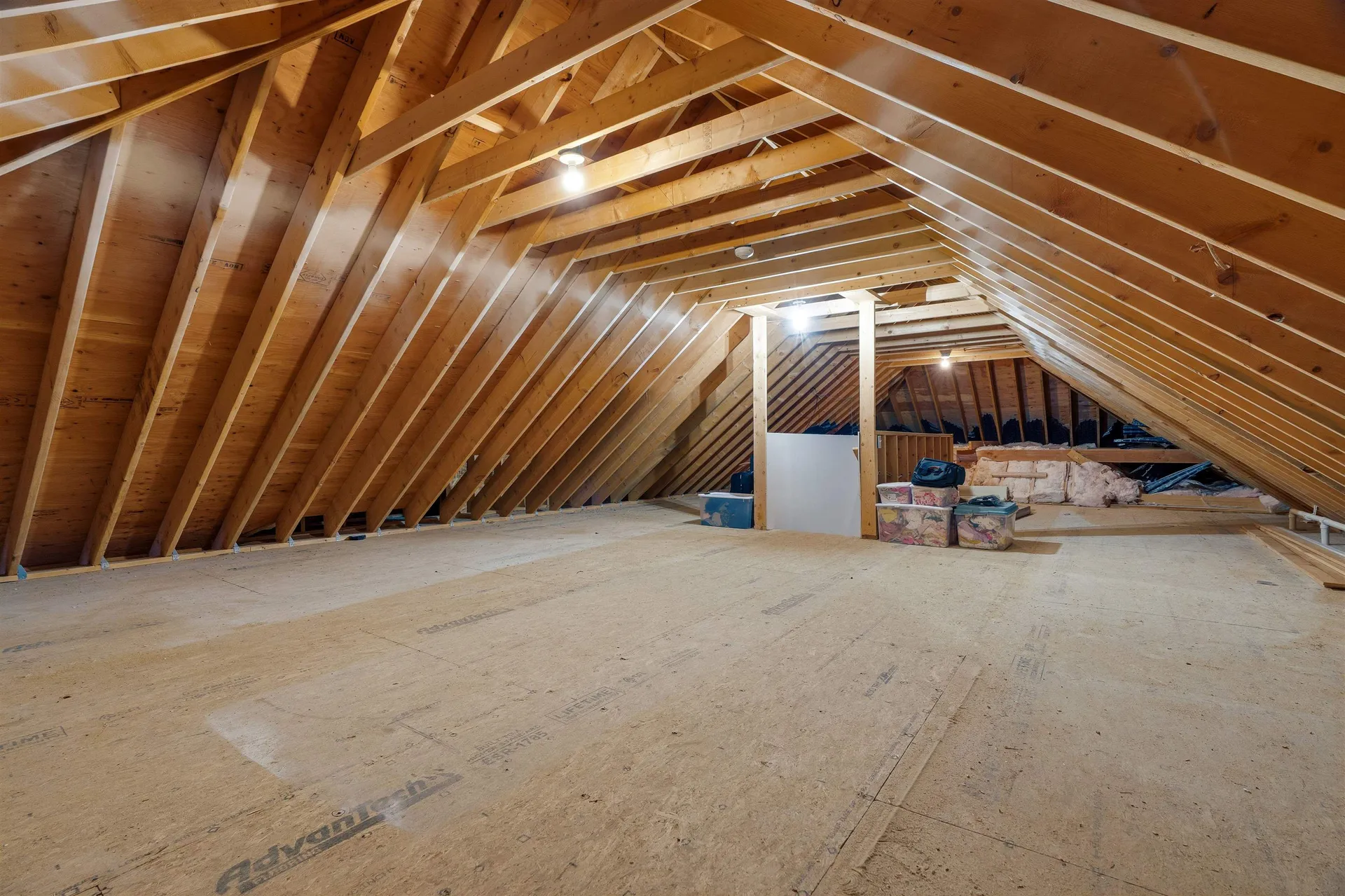 18 Longmeadow Road Windham NH 03087
