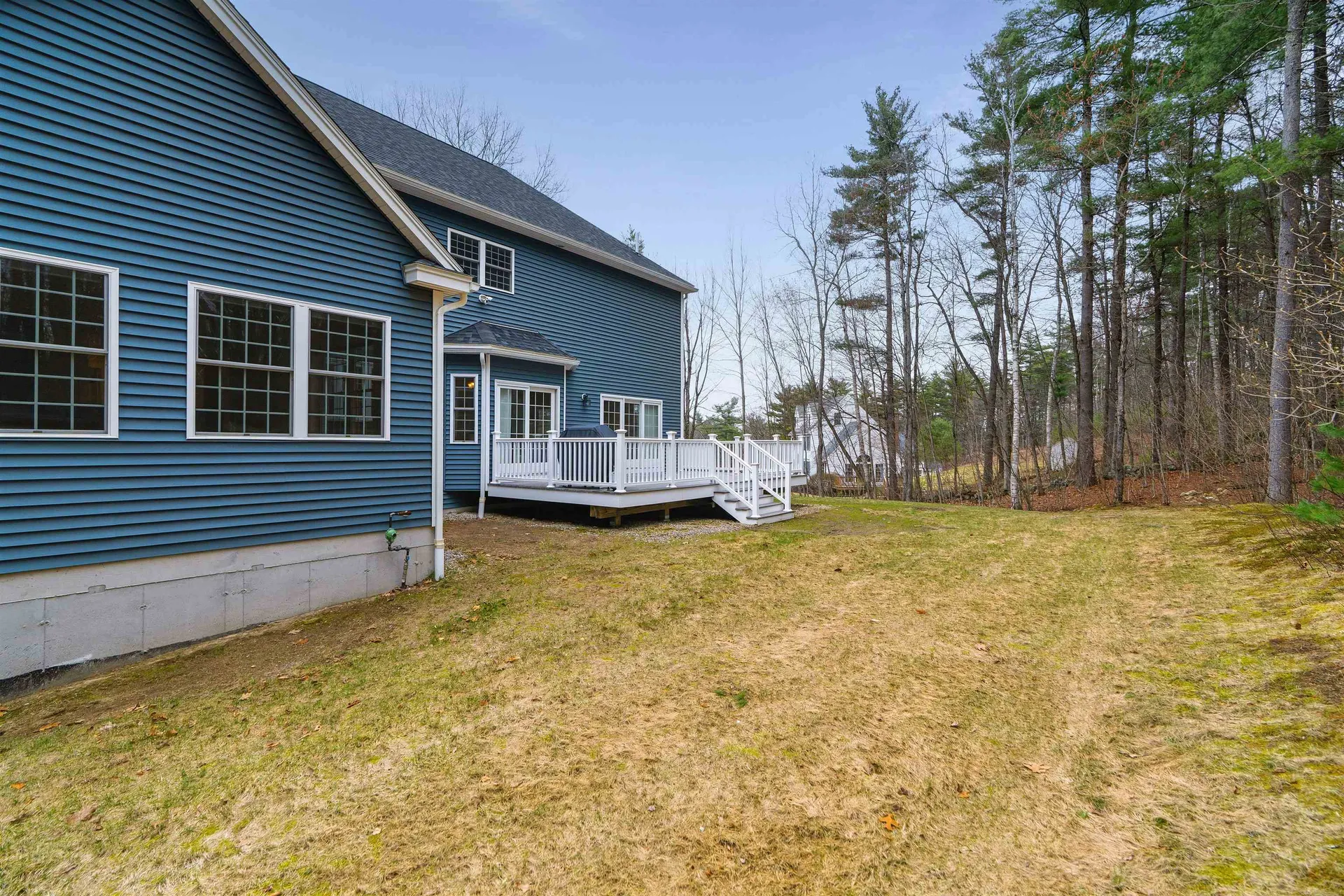 18 Longmeadow Road Windham NH 03087